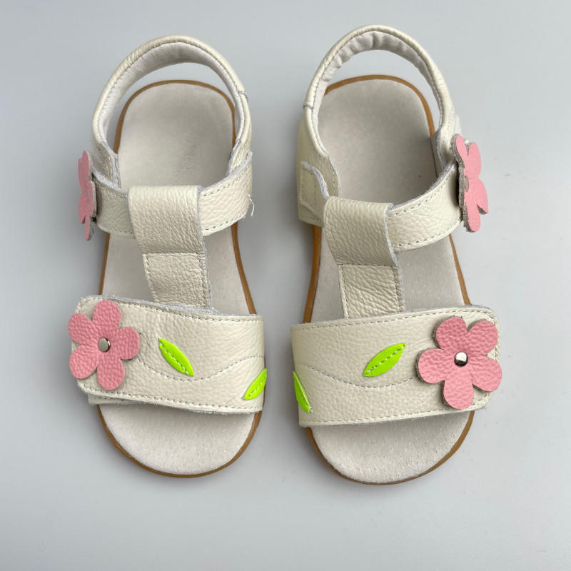 Гибкие сандалии и натуральной кожи MEOW KiDS Flower MK-L1