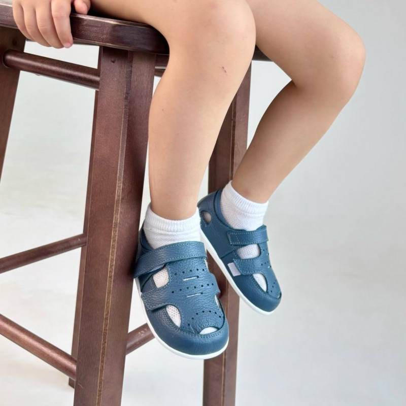 Босоногие сандалии для мальчика и девочки из натуральной кожи MEOW KIDS 1006BL