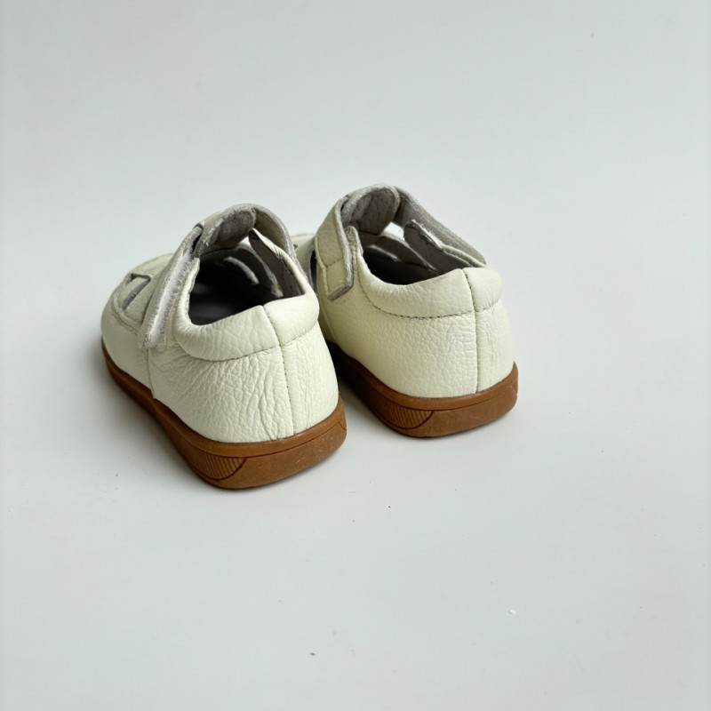 Гибкие туфли из натуральной кожи MEOW KIDS MK-M29 белые